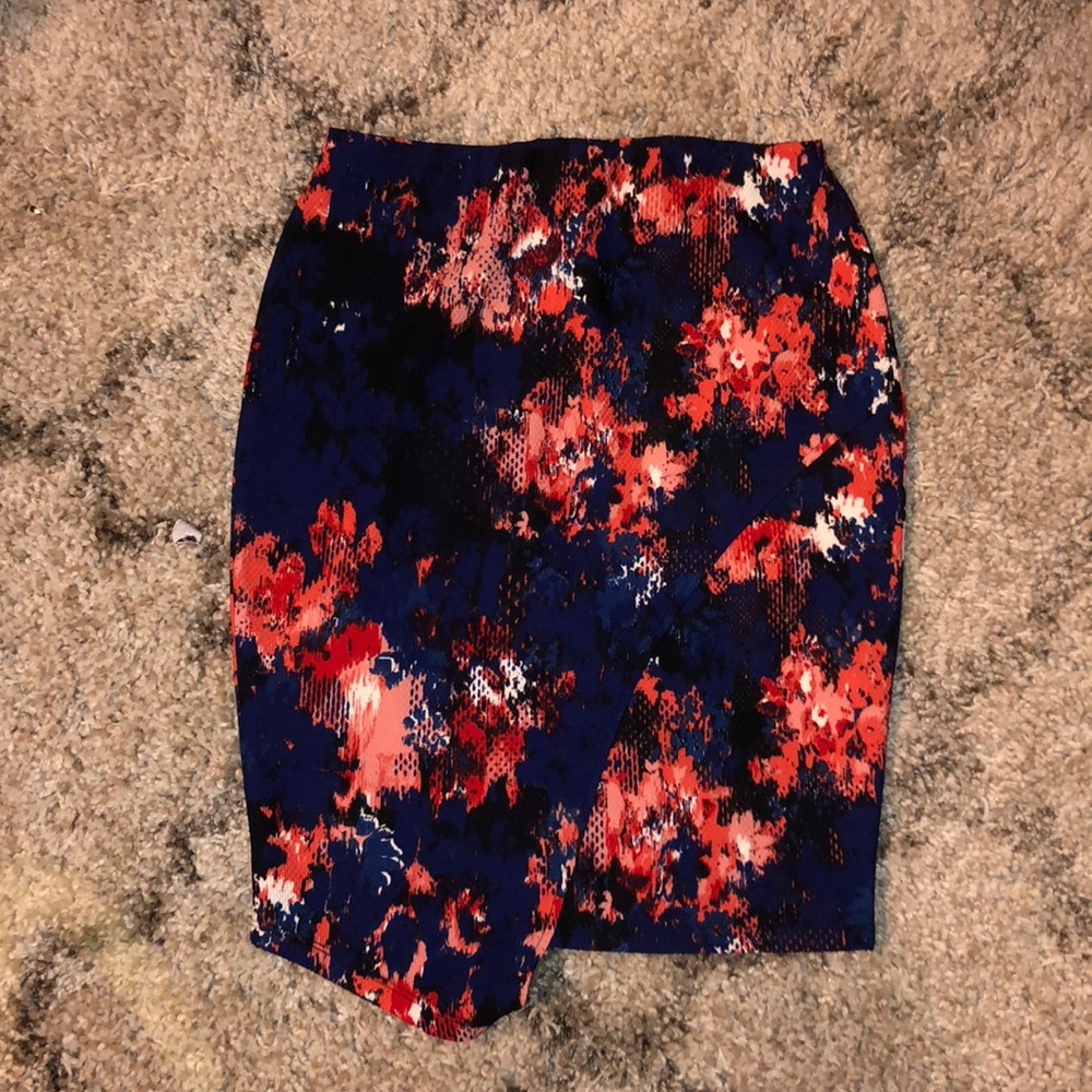 Material Girl Flower Skirt M